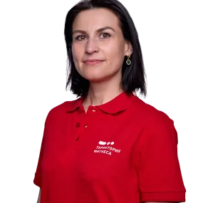 Яна Савинова