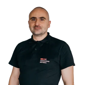 Антон Казбанов 