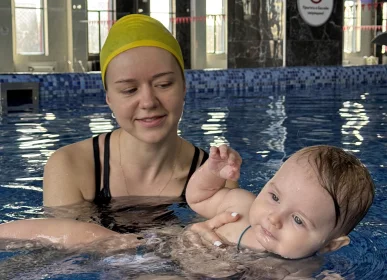 Грудничковое плавание