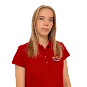 Полина Котова